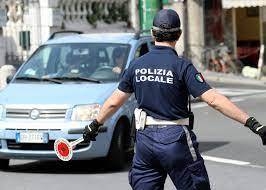 Immagine: ASSUNZIONE DI UN TENENTE DI P.L. DI CAT. PLB 